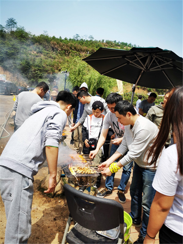 2021晶飞“百丈营地+纪龙山”团建活动(图4)